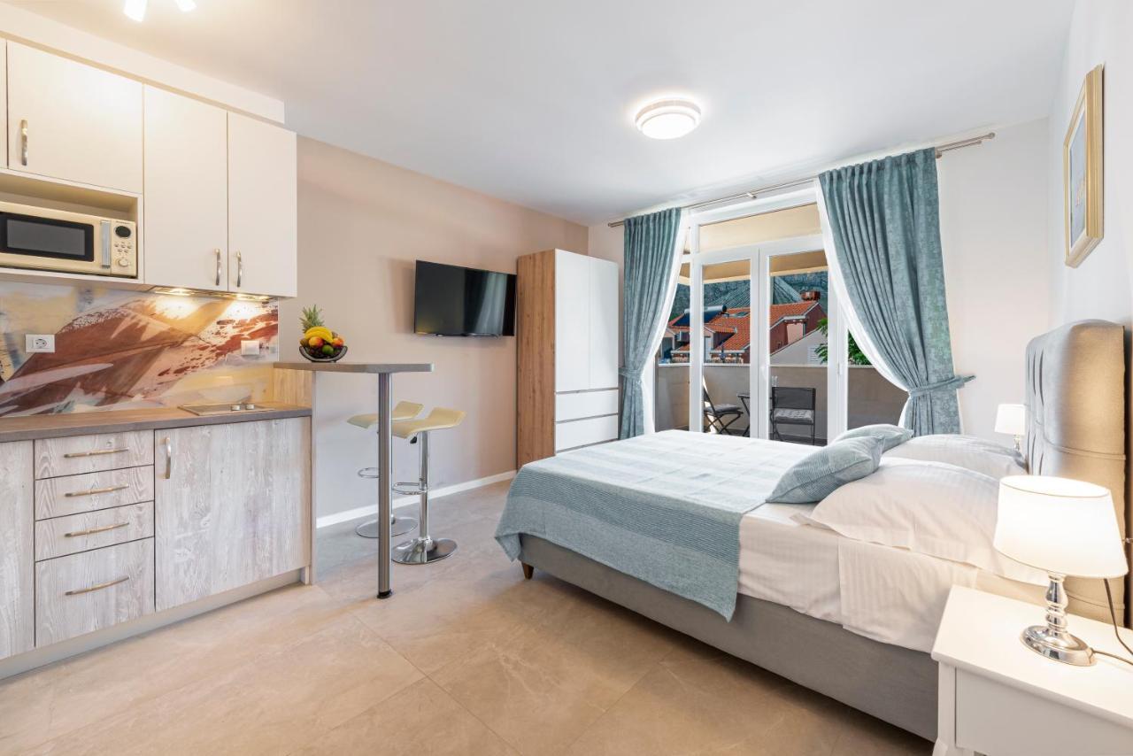 Oyo Deluxe Apartments Dubrownik Zewnętrze zdjęcie