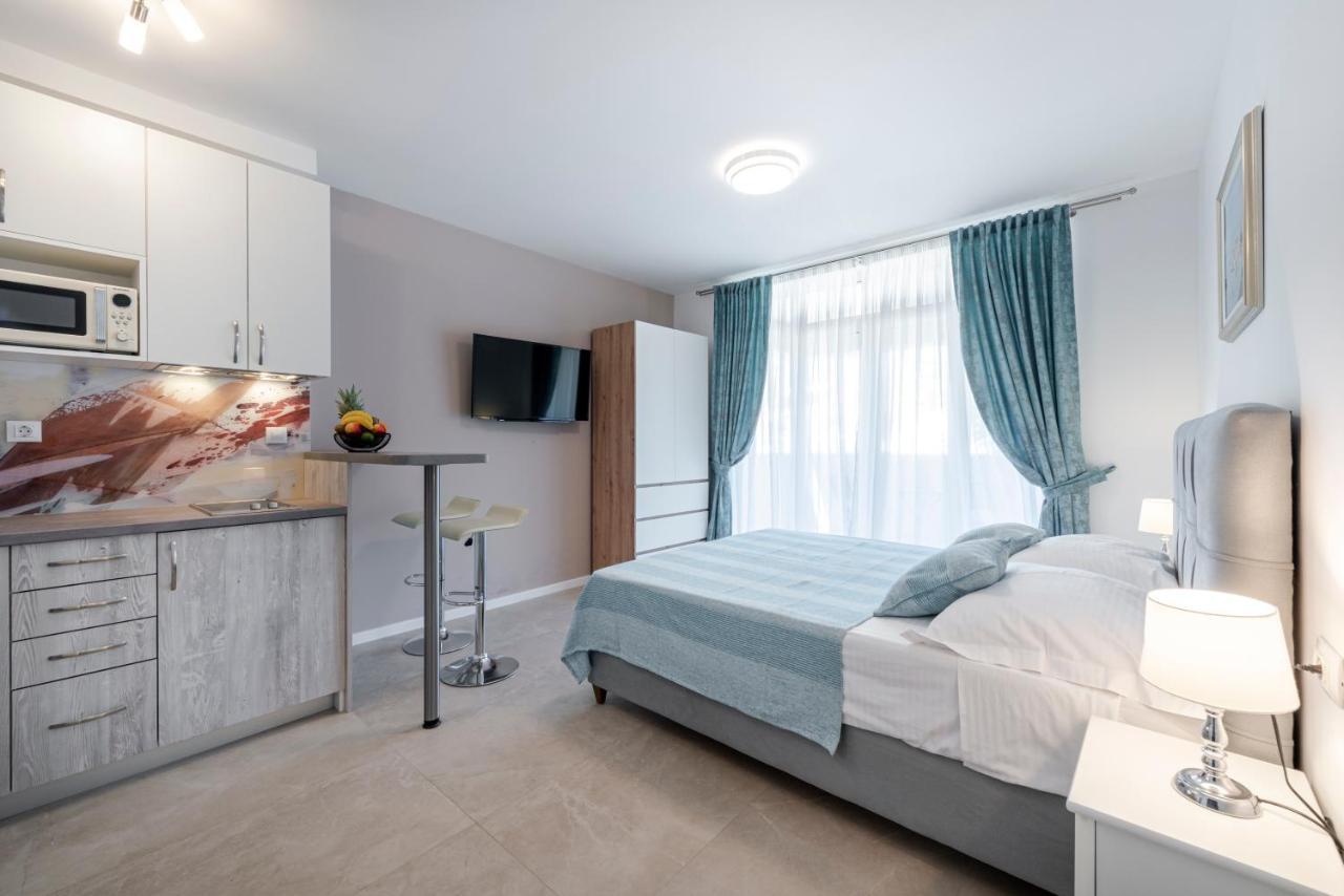 Oyo Deluxe Apartments Dubrownik Zewnętrze zdjęcie