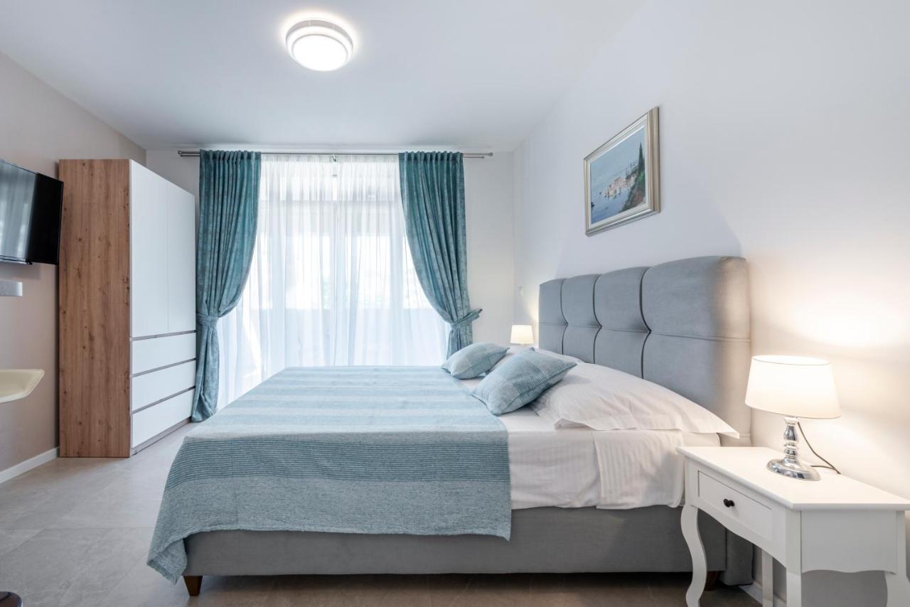 Oyo Deluxe Apartments Dubrownik Zewnętrze zdjęcie