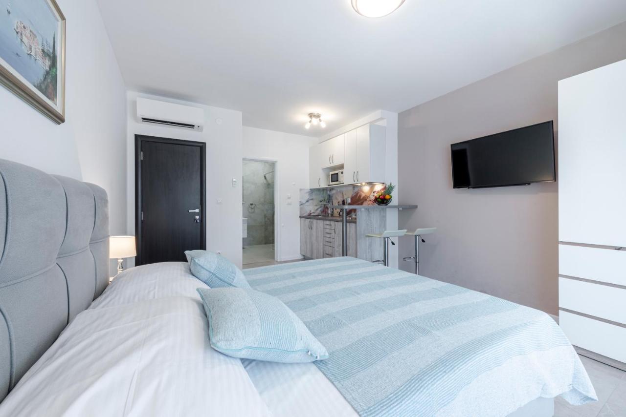 Oyo Deluxe Apartments Dubrownik Zewnętrze zdjęcie