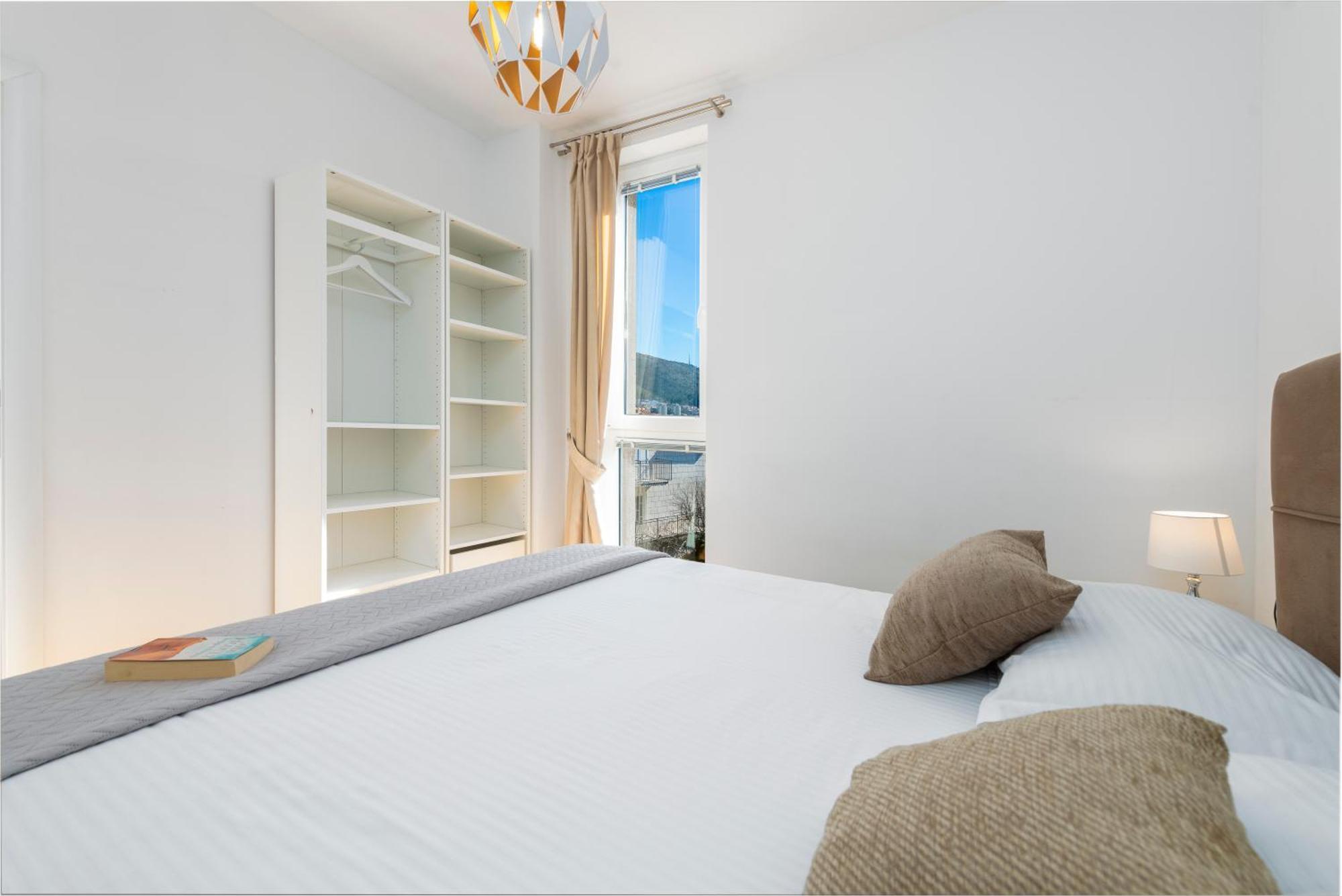 Oyo Deluxe Apartments Dubrownik Zewnętrze zdjęcie
